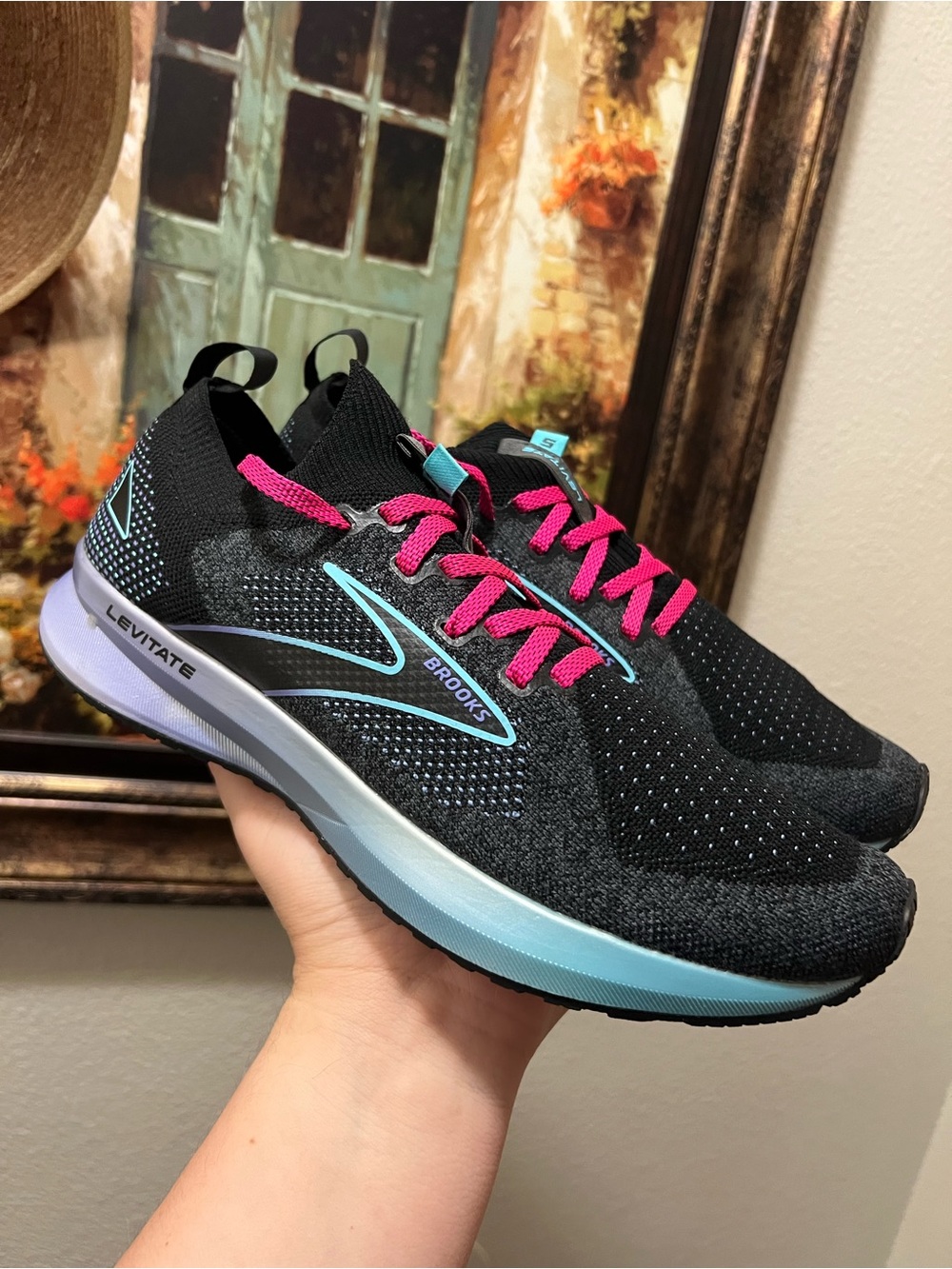 Brooks Levitate StealthFit 5 Low Black Sneakers